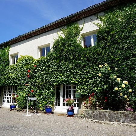 Bed and Breakfast Les Neuf Bouleaux Job Exteriér fotografie
